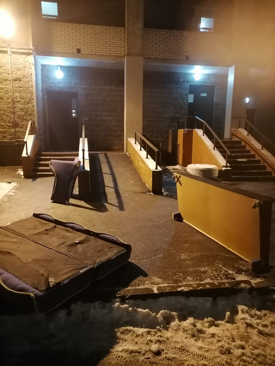 Вывоз старого дивана СПб Московский район Пулковская 8к1